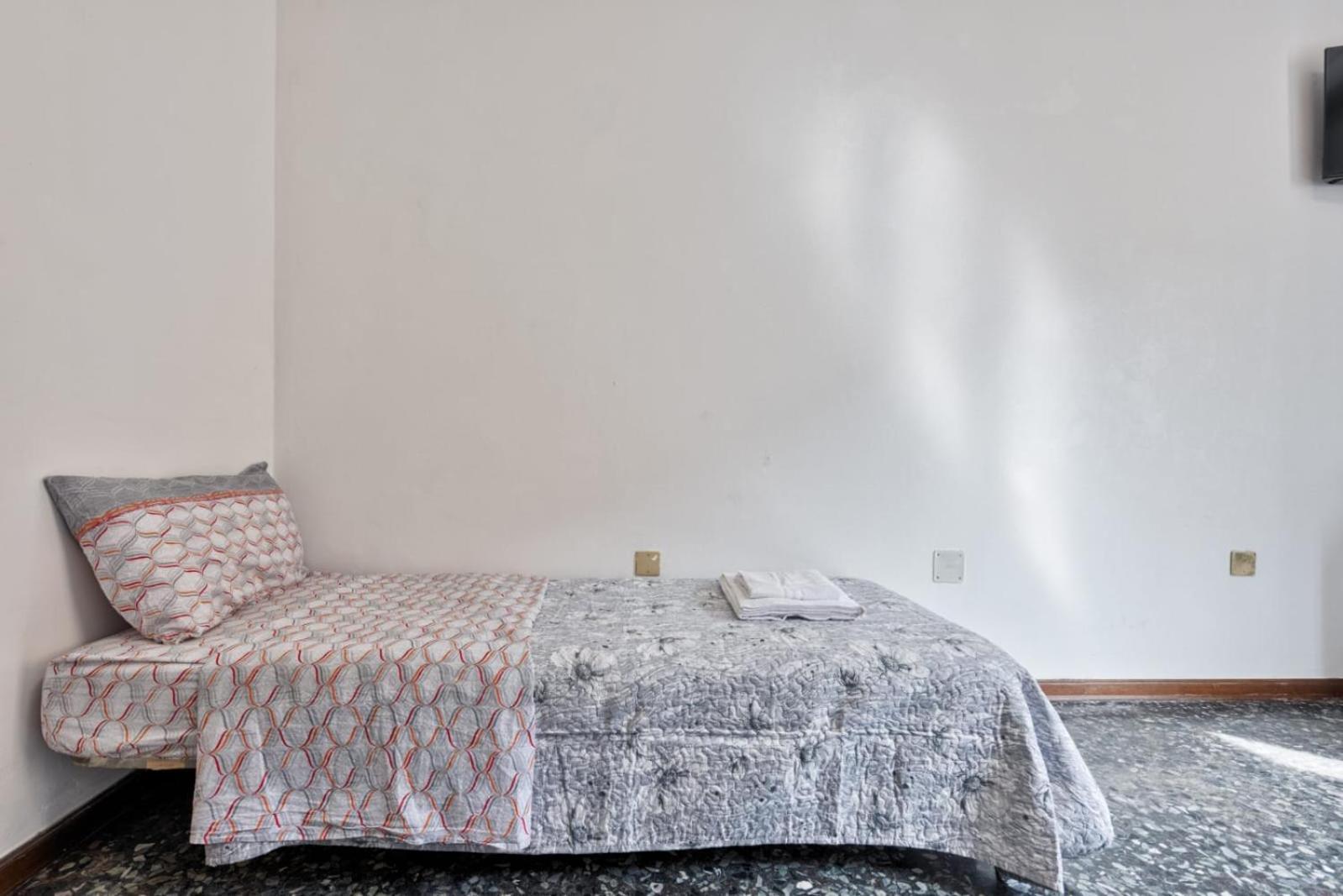 Cozy Best Apartment In City With Free Parking Marghera Exterior foto