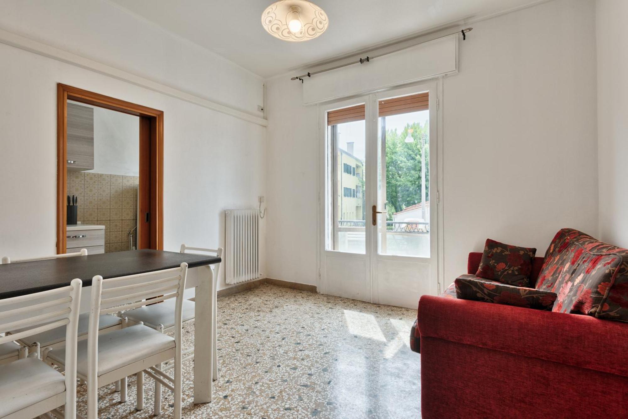 Cozy Best Apartment In City With Free Parking Marghera Exterior foto
